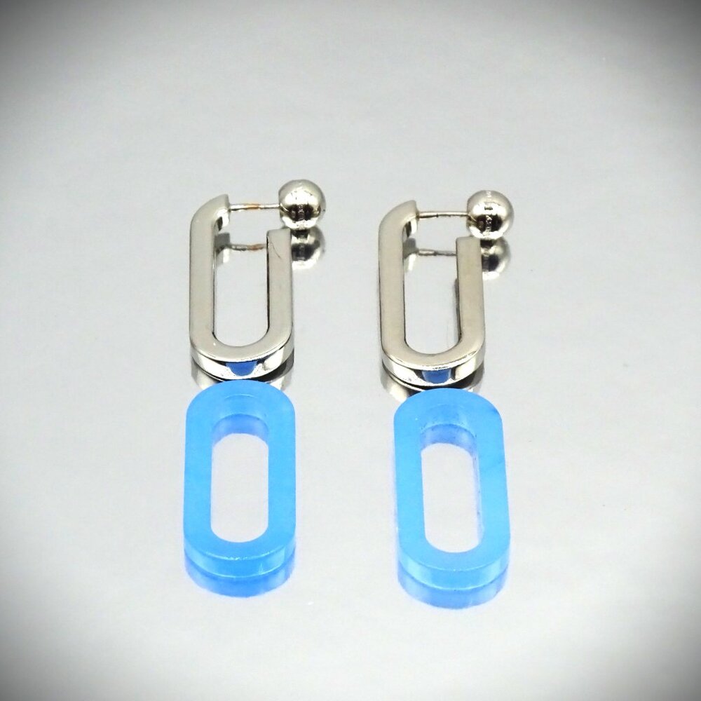 BURBERRY Two-in-One Rhodium Plated Blue Resin Convertible Dangle Earrings - Picture 11 of 12